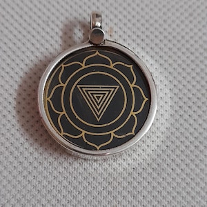 Handmade Maa Kali Yantra Pendant: 925 Sterling Silver, Glass Framed