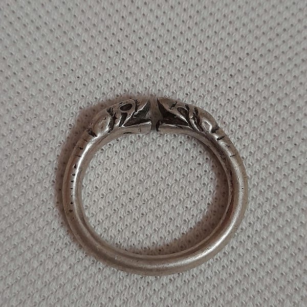 Vintage 1990s Ring Handmade Ring High Grade Old Solid Silver Ring Animal Head Ring Rajasthan Gypsy Ring USA 7 1/4 US Size Banjara Ring