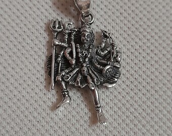 Pendentif Déesse Kaali Maa En Argent Plaqué Or 22 Carats - Saphir Créé, Hypoallergénique, Cadeau Dévotionnel