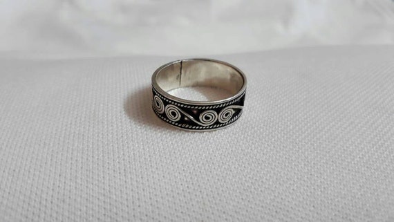 US Size Ring Gift Ring Spiral Design Ring Handmade Ring 92.5 Sterling Silver Ring Rajasthan Tribal Ring Banjara Ring Artisan Ring 6 No