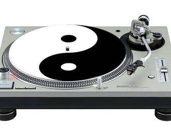 Slipmat Slip Mat Scratch Pad Felt for any 12" or 7" LP DJ Vinyl Turntable Record Player Custom Graphical "Yin Yang"