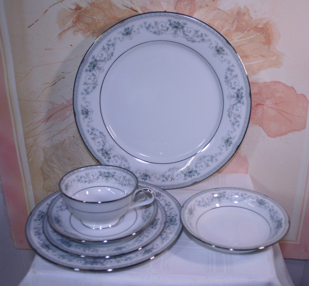 J108\" Noritake SICILIAN BLUE 26cm 丸 6Set J108