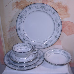 Super SALE Noritake China COLBURN 6 PC Place Set Blue Floral Plat Trim 6107, Dinner, Bread, Salad, Cup Saucer Bowl, shower or wedding gift