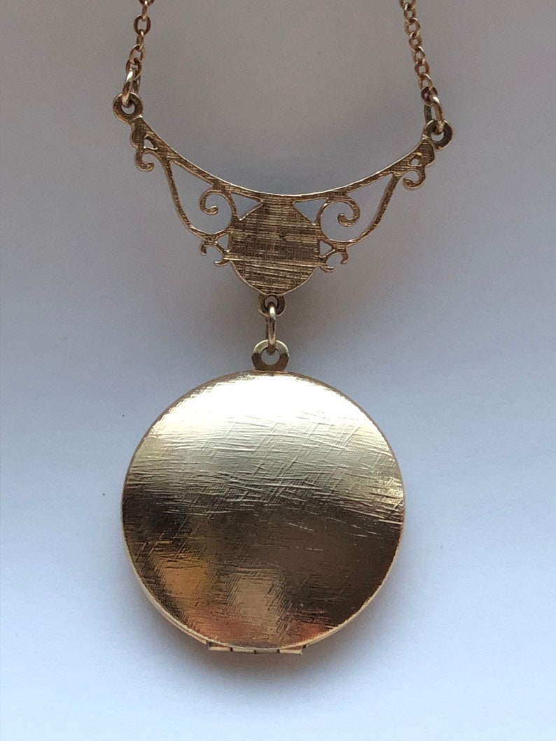 Lady Coventry Vintage Gold Tone Locket with Green Stone Pendant Necklace