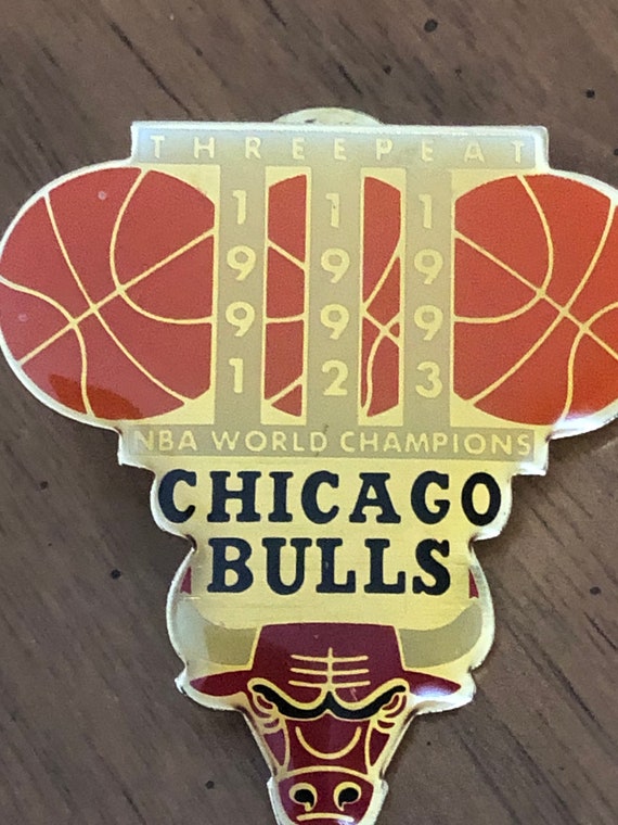 Chicago Bulls Three Peat NBA World Champions Pin - image 7