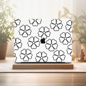 Floral MacBook Case: White Flower Pattern, Pretty Nature Design