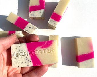 customizable SASKIA - MANDARINE & NEON PINK | Fruity, colorful soap bar