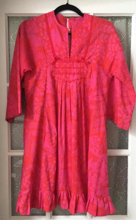 Vintage short summer dress