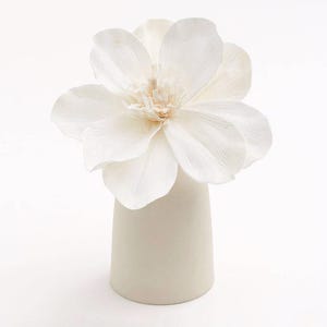 Aromatic diffuser in CERAMIC | Home fragrance diffuser by capillarity with cotton wick and SOLA flower. Capacity home perfume 100ml.