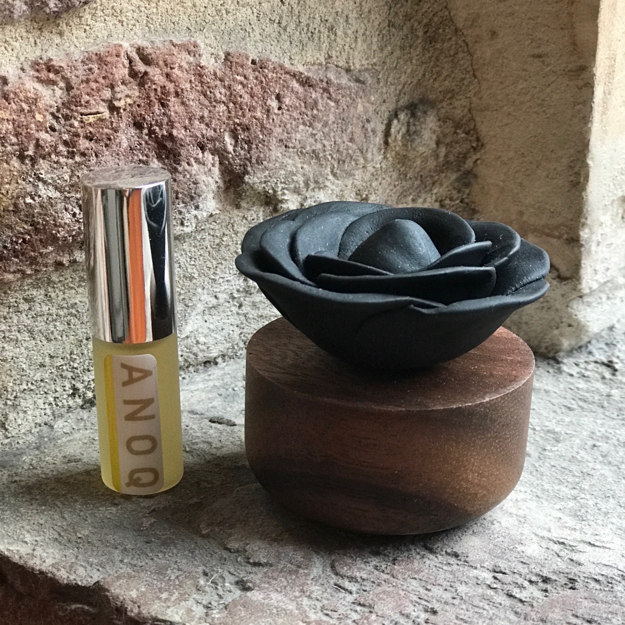 Pietra Profumata Per Oli Essenziali Con Custodia In Legno - Diffusore In Gesso Per Aromaterapia - Regalo Relax - 2
