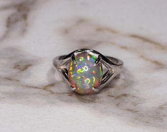 3.68 Carat Natural Opal Ring in 925 Sterling Silver