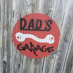 Dad&#39;s Garage Retro Metal Sign / Grandpa&#39;s Garage Corrugated Metal Sign / &quot;Customize With Your Name&quot; Garage/Cabin/Man Cave/Lodge/Shop