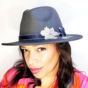 Wide Brim Fedora Hat in Dark Grey, Beach & Holiday Cool Cotton Polyester Mix, Classic Sun Protection for Women, Stylish Boho Pretty Cowboy