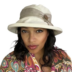 Elegant Cream Cotton Sun Hat for Women, Beige Sash Decoration, Wide Boned Brim for Sun Protection, Neutral English Style, Packable to Travel