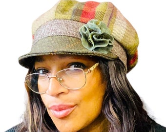 Peaky Blinders Tweed Flat Cap in Red, Purple & Green, English Newsboy Cap with Rosette,  Baker Boy Cap for Rainproof Nanny Chic Style