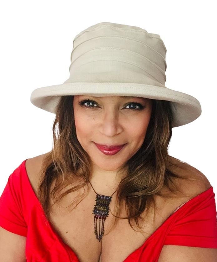 Sun Hat for Women in Neutral Beige 