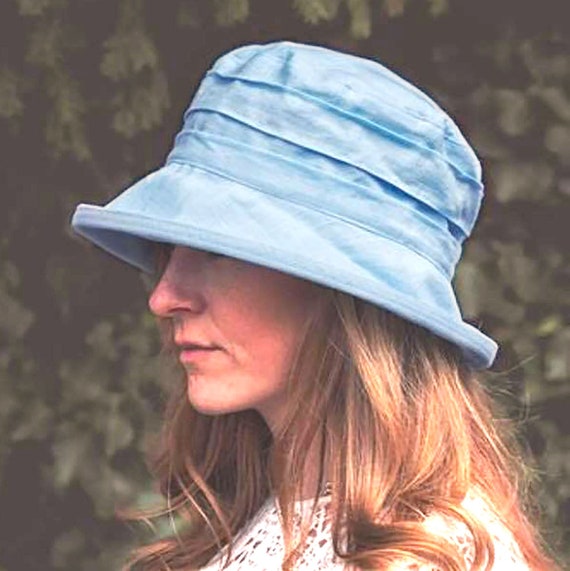 Light Blue Ladies Sun Hat, Lightweight Pale Pastel Gardening & Beach Summer  Hat, Adjustable to Fit Small and Large Heads, Washable Crushable 