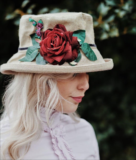 Red Rose Country Hat for Women, Vintage English Countryside