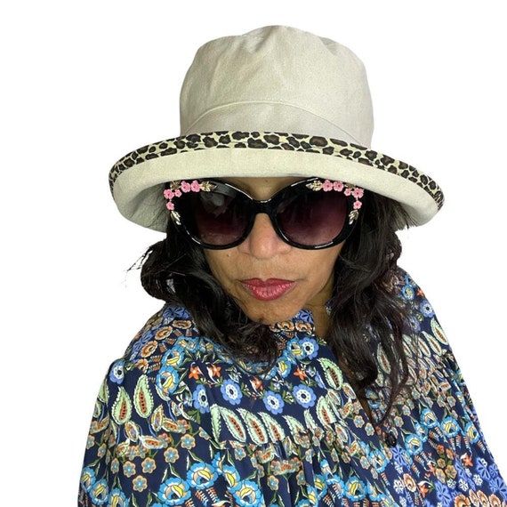 Casual Cream Cotton Sun Hat With Leopard Ribbon Trim for  display picture 1