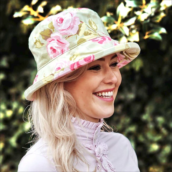 Green Cotton Sun Hat Women, Ladies Packable Summer Travel Hat, Washable and Crushable, Handmade Medium Brim, Cheerful Floral Fabric