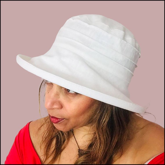 Fresh Fabric Sun Hat for Ladies in Minimal White, Simple Lightweight Style  in Cool Cotton & Big Shady Brim, Flatpack Washable Summer Classic 