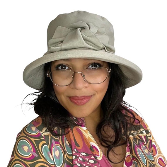 Classic Neutral Summer Hat in a Vintage Style for Women 