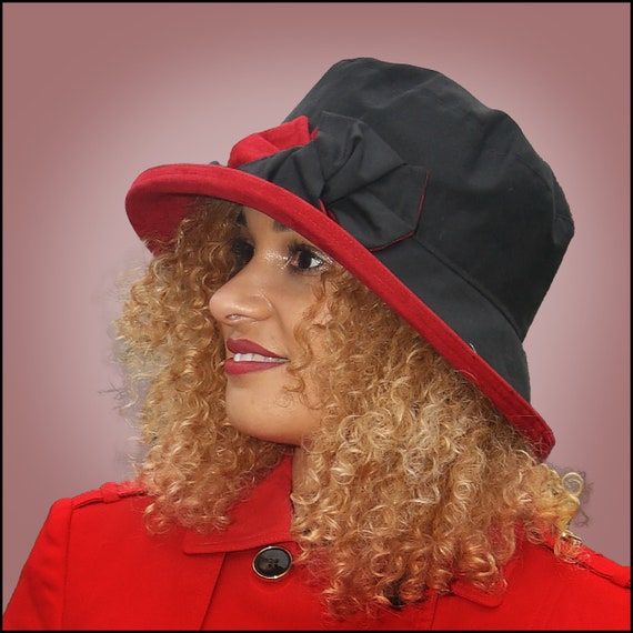 Black Scarlet Red Waxed Rainhat, Glamorous Rainproof All Year Round Hat, Packable  Crushable Travel Rain Hat, Gift for Her, One Size Fits ALL -  Canada