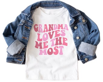 Oma liebt mich das meiste Kleinkind-Shirt - Lieblingsenkelin süsses rosa T-Shirt - Geschenk für Enkelkind - Boho-natürliches Kleinkind- & Jugend-T-Shirt