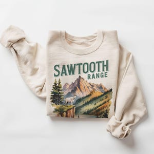 Retro Sawtooth Mountain Range Sweatshirt - Nineties 90s Vintage Mountain Goat Idaho Mountains Wilderness - Boho Unisex Crewneck Sweatshirt