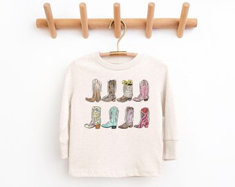 キュートなカウガールブーツが一列に並んだ幼児用長袖シャツ - カントリー ウエスタン ナッシュビル ガールズ T シャツ - ボヘミアン ナチュラル ヘザー 長袖キッズ シャツ