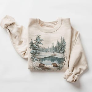 Retro Beavers Winter Pond Snowy Scene Sweatshirt - Nineties 90s Vintage Cute Woodland Creatures Outfit - Boho Unisex Crewneck Sweatshirt