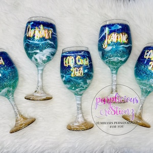 Glitter Wine Glass || Stemless Wine Glass || Wedding Party Gift || Bachelorette ||  Girls Beach Trip || Custom Designs