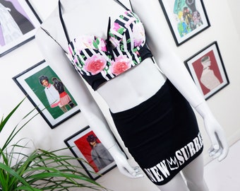 beautiful, vintage, women's halter neck longline bra, swimsuit, striped, roses pattern, black, white, pink, green, swimming suit, costume, M