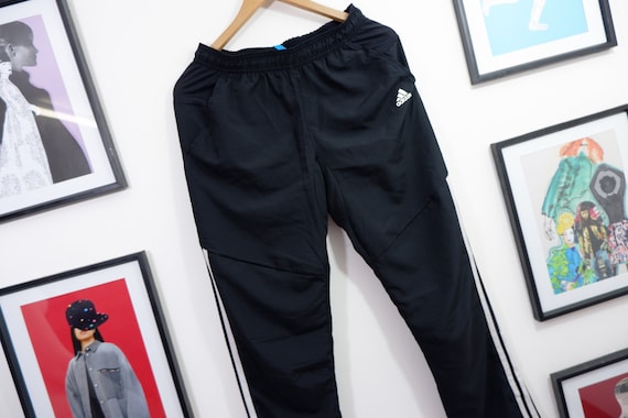 Men Black Track Pants Price in India - Buy Men Black Track Pants online at  Shopsy.in