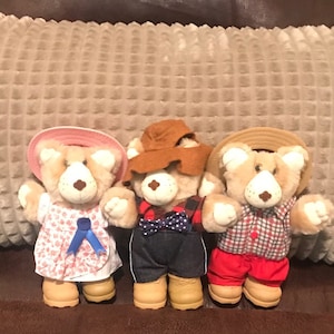 Vintage 1980’s Furskin bears set of three Farrel, Hattie and Boone Wendy&#39;s 1980 Furskin Bears from  a smoke free home. toys teddy bears