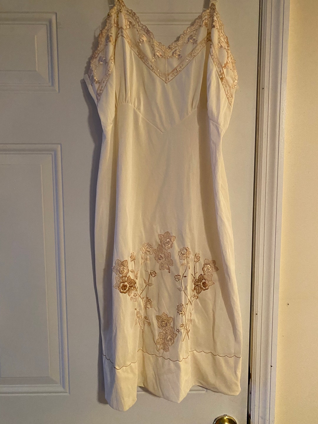 Vintage Womens Beige Ecru Dress Slip. Embroidered and - Etsy