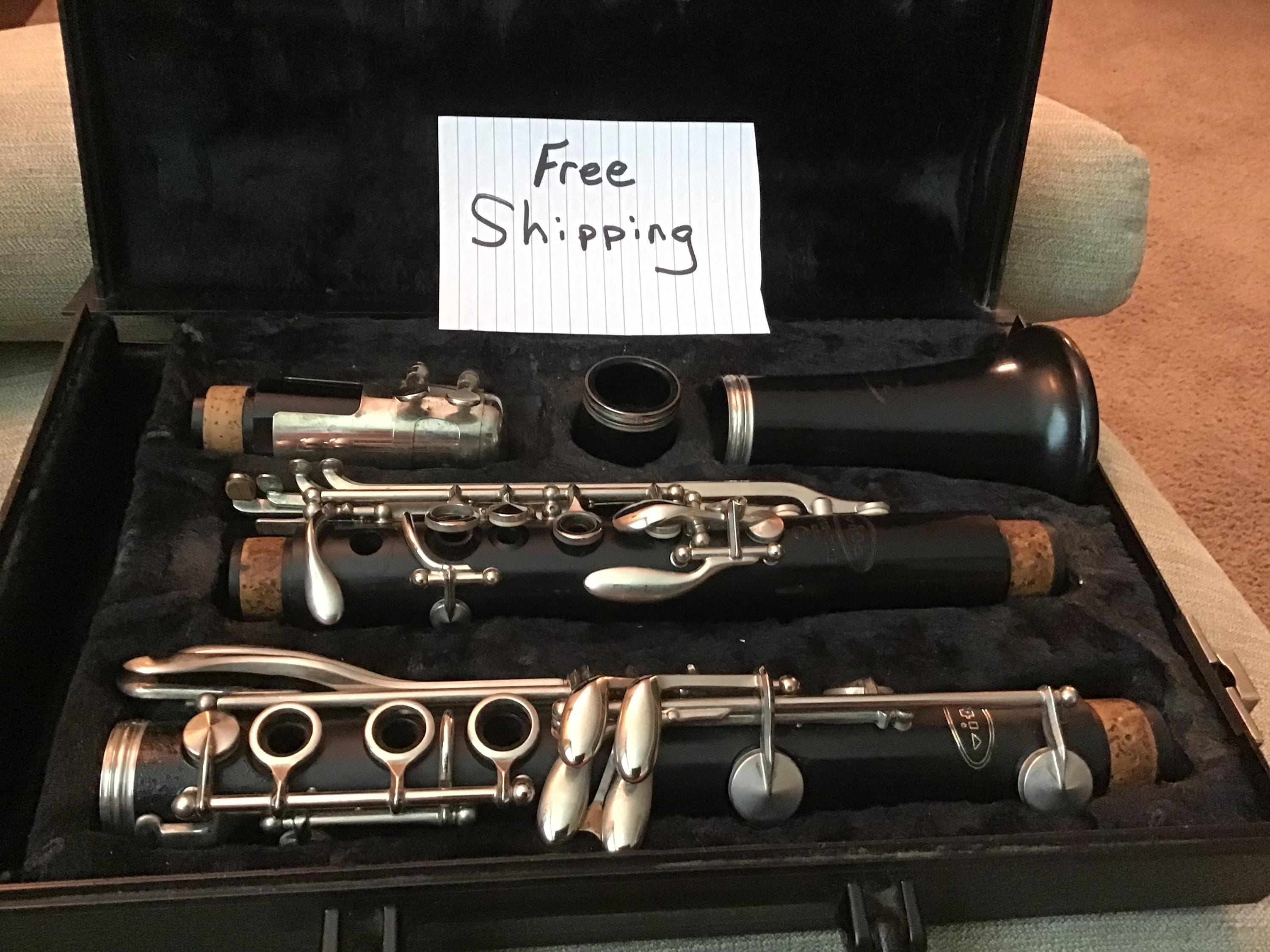 Vito Reso-tone Clarinet. Student Clarinet With Hard Case