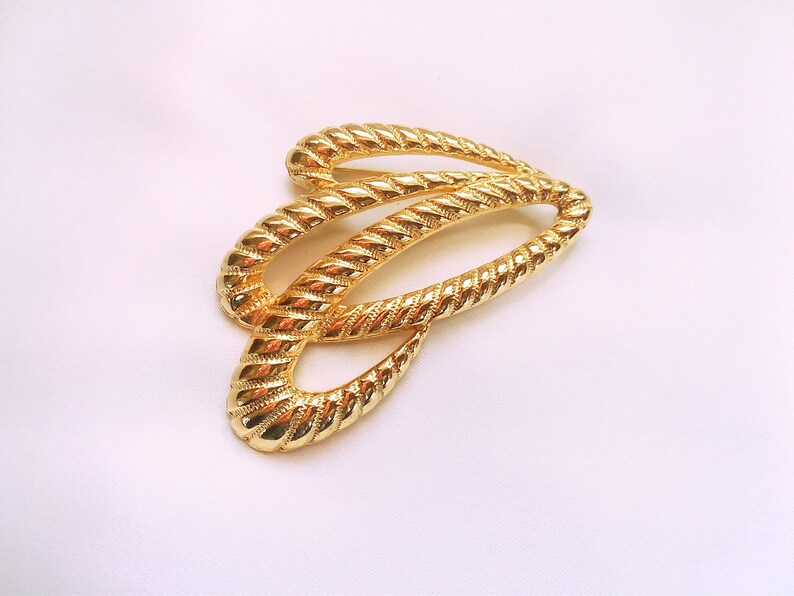 MJENT Modernist Gold Tone Brooch Vintage Costume Jewelry Abstract Pin