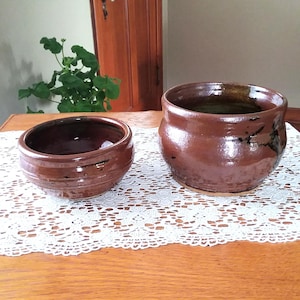 Brown Glazed Pottery Pots, Studio Pottery, Handmade Stoneware Pots, Brown Ceramic Planters, Pottery Bowls, Dark Brown Accent Piece