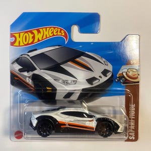 Hot Wheels Lamborghini Huracán Sterrato | 1:64 Diecast Off-Road Supercar | Rare Collectible for Enthusiasts and Collectors