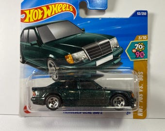 Hot Wheels Mercedes-Benz 500 E – 1:64 Diecast Luxury Sedan | Classic Mercedes Collectible Toy for Display or Gift