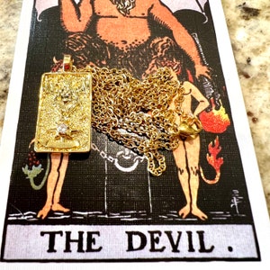 De duivel Tarotkaart-ketting. Major arcana tarotkaart sieraden. Prachtige ketting met tarotkaarthanger.