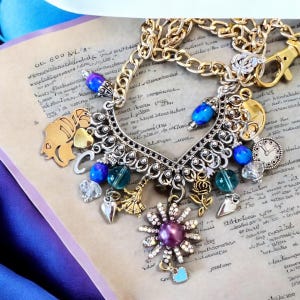 Cheshire Cat Charm Necklace: Alice in Wonderland Statement Jewelry