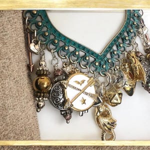 Dungeons and Dragons Anhänger: Einzigartiger D&D Schmuck