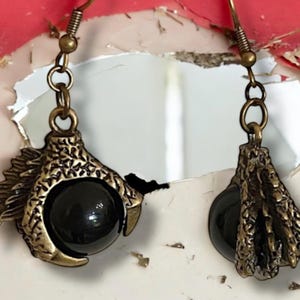 Dragon Claw Earrings: DND RPG Jewelry, Glass Orb