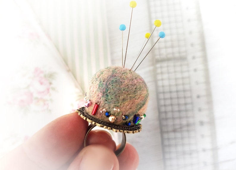 Wool Ring Pin Cushion Felt Pincushion Sawing Pin Holder Needle Etsy