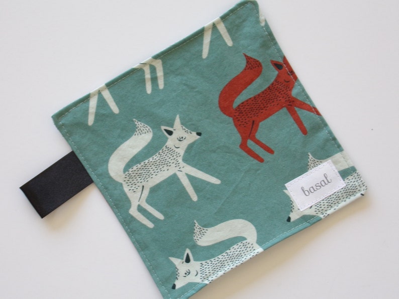 taggies crinkle me toy