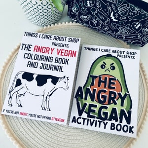 The Angry Vegan zum Ausmalen. Set mit zwei veganen Malbüchern für Erwachsene.