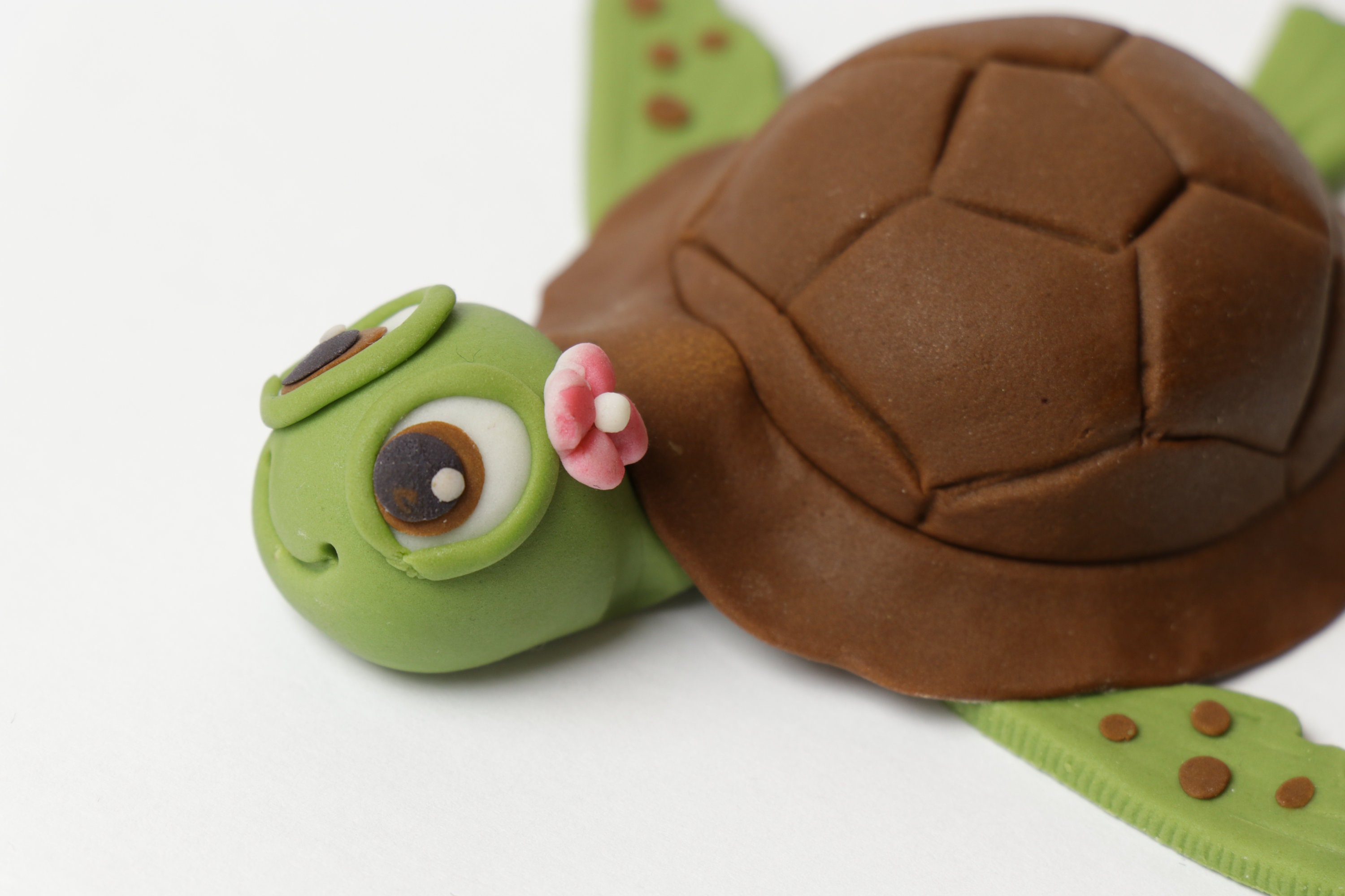 3D Fondant Sea Turtle Cake Topper handmade & EDIBLE Fondant Turtle