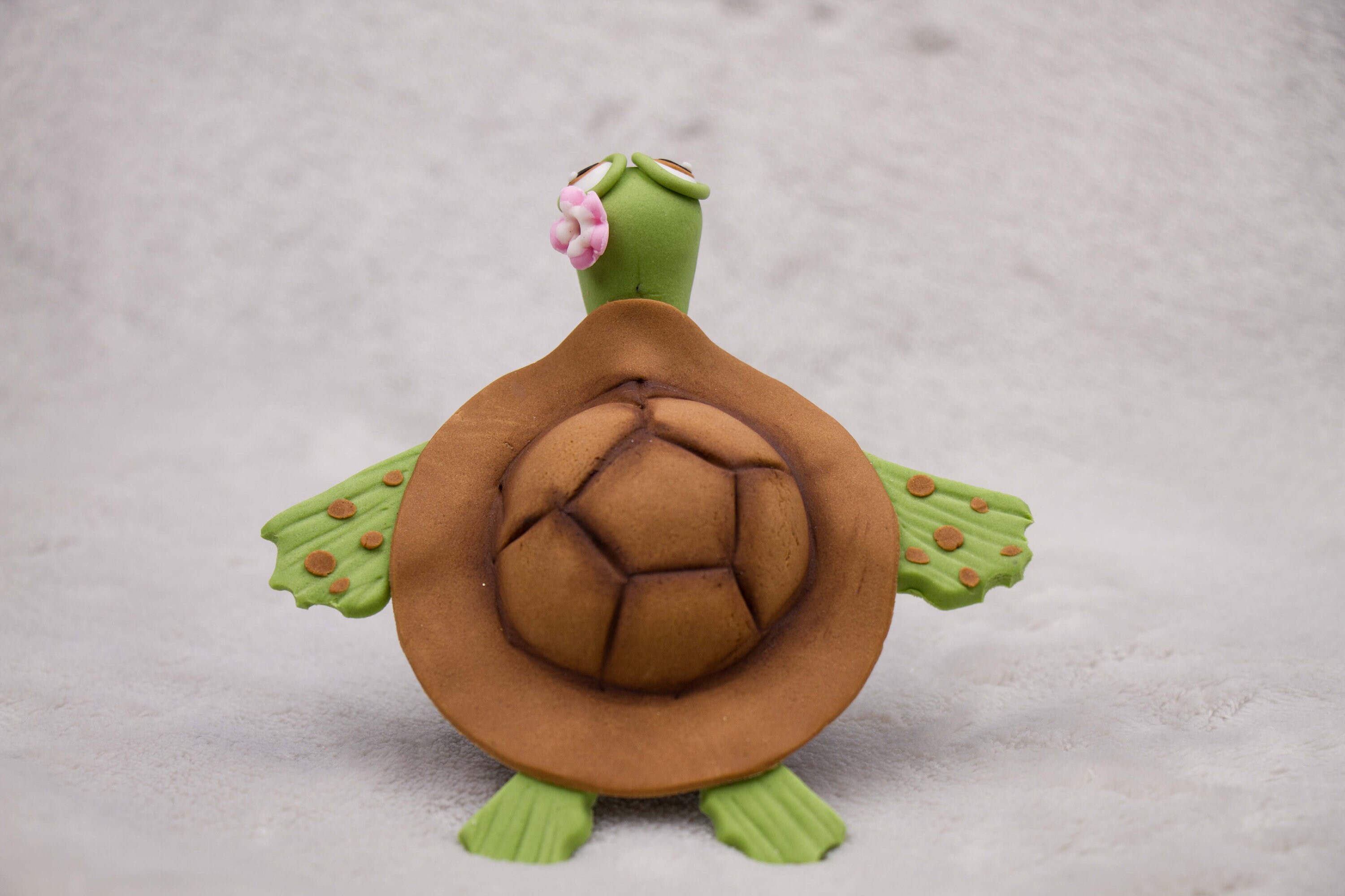 Gum paste/fondant Turtle figurine for a cake Details about   Edible 3D Sea Turtle cake topper 